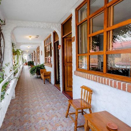 Hotel Fonda Del Sol Panajachel Extérieur photo